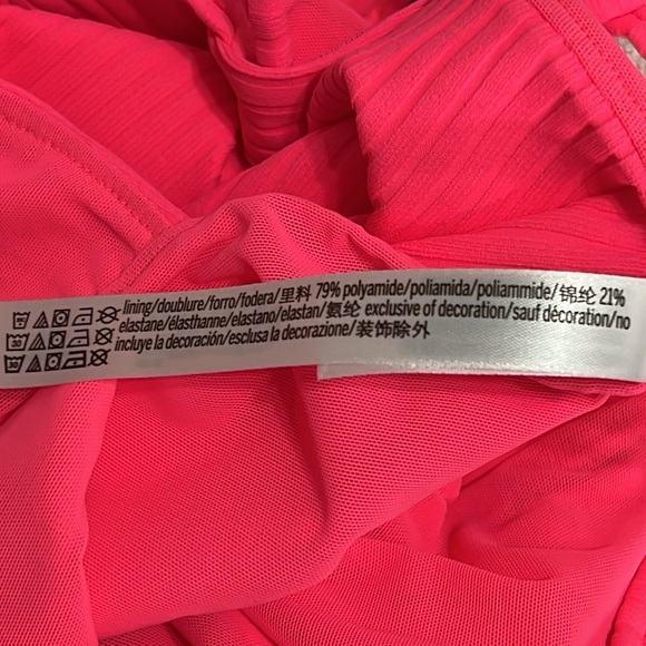 Victoria Sport Strappy Ribbed Dress - Picture 12 of 12